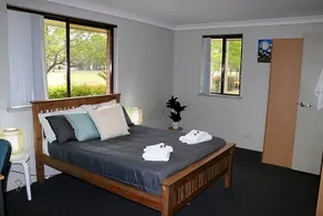 Uws Village Hawkesbury - Image 5