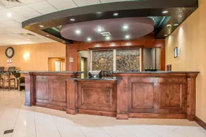 Clarion Inn Elmhurst - Oakbrook - Image 3