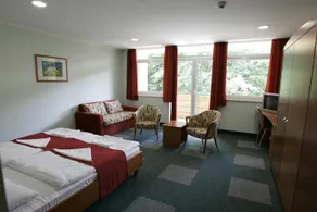 Hangulat Hotel - Image 4