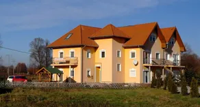 Kehida Wellness Apartmanok - Image 3