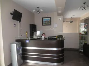 Real Suite - Image 3