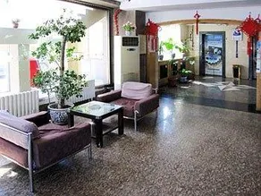 Jiantong Hongyan Hotel - Image 2
