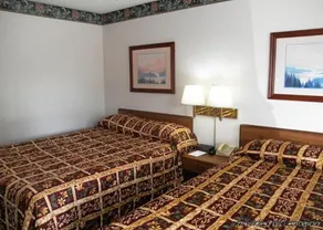 Midwest Inn Blue Springs - Image 5