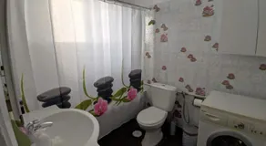 Beach Front Apartment - Image 4