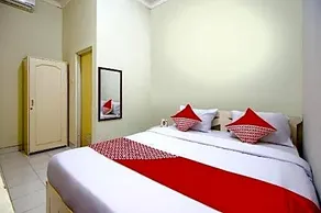 OYO 3083 D Kost 3 Syariah - Image 3