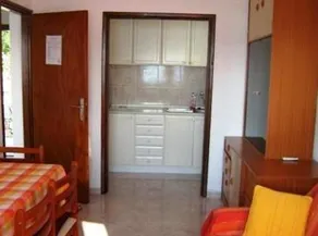 Sunset Hotel - Image 4