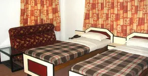 Harry Guest House - Image 2