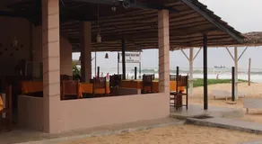Thiranagama Beach Hotel - Image 3