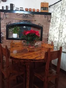 CASA TURÍSTICA Villa Carmen, CON AMPLIO JARDIN QUE INCLUYE BARBACOA, 2 PORCHES, PARKING PRIVADO Y PISCINA - Image 2