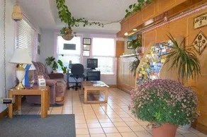 Inns of California Salinas - Image 2