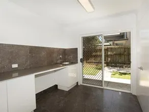 8 Bellbird Court - Image 2
