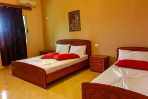 Hotel Roi - Image 2