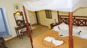 Jumuia Beach Resort Kanamai - Image 3