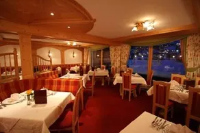 Hotel Martha - Image 4