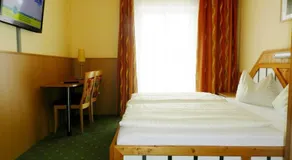 Hotel Garni Erlbacher - Image 3
