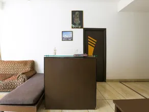 Hotel Nihon by OYO Rooms - Image 2