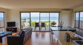 Edgewater Escape - Image 3