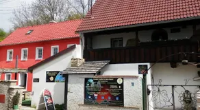 Rodinné vinařství Mikulenkovi - Image 2
