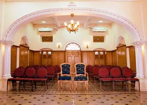 Taj Mahal Hotel - Image 3