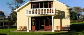 Gold Coast Holiday Homes & Suites - Image 5