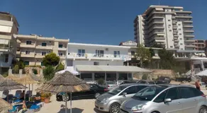 Santa Paola Apartments - Image 2