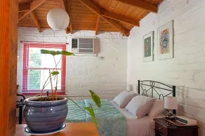 Trevalia Accommodation - Image 3