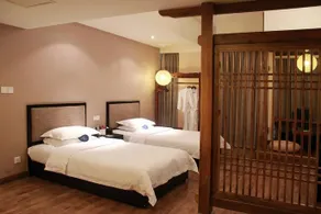 Folk Inn Chengdu - Image 2