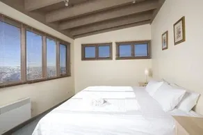 White Crystal Apartments Mt Hotham - Image 2