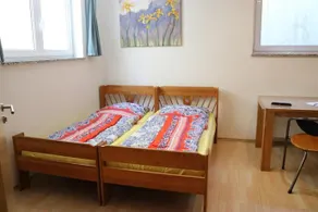Großzügige Souterrainzimmer - Image 4