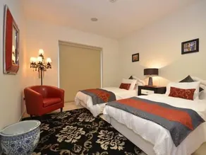 Luxurious 4-Bedroom 82nd High Floor Apartment with Full Sea & Skyline View - Image 3