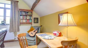 Coach House Brithdir - Image 5