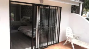 Beachside Holiday Town House - Image 4
