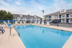 Baymont by Wyndham Macon I-475 - Image 3