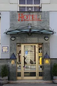 Hotel Carlstadt - Image 4