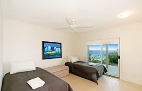 2 Arakoon Crescent - Image 5