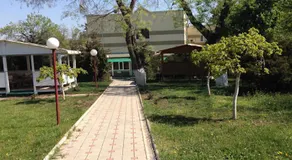 Marron Hostel - Image 2