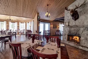 Natureza Spa Resto Chalet - Image 3