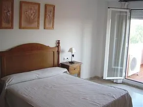Alicante Spa & Golf Resort - Image 2