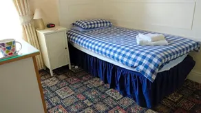 Cosgrove Guest House - Image 4