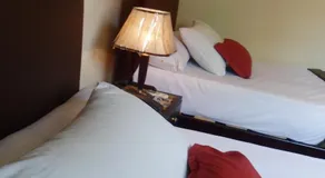 Star Plaza Guesthouse - Image 5