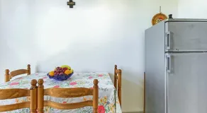 EVA house with apartment - Image 2