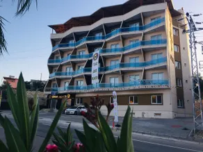 Grand Tas Otel - Image 1