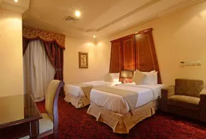 Al Hamra Palace Hotel & Suites - Image 3