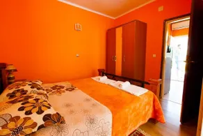 President Bungalows And Apartments - Image 3