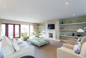 St. Stephen's Green Penthouse - Image 5