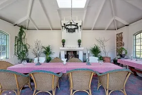 Östa Gård Bed and Breakfast - Image 3