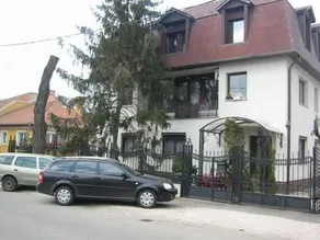 Éva Panzió - Image 1