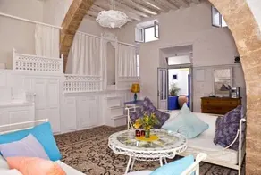 Lemonia House - Image 5