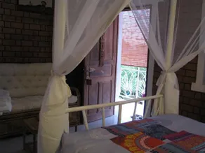 Avamada Lodge - Image 3
