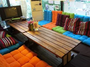 Chengdu Lazybones Lounge Hostel - Image 2